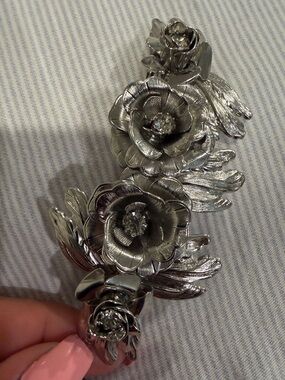 Kirks Folly Silver-Tone Floral Hair Barrette